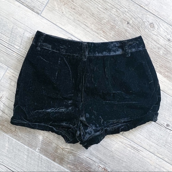 MATERIAL GIRL Black Velvet High Waisted Shorts - Picture 6 of 7